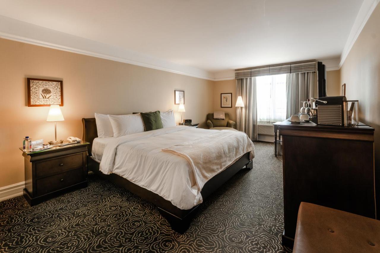 Le St-Martin Hotel&Suites Laval Extérieur photo